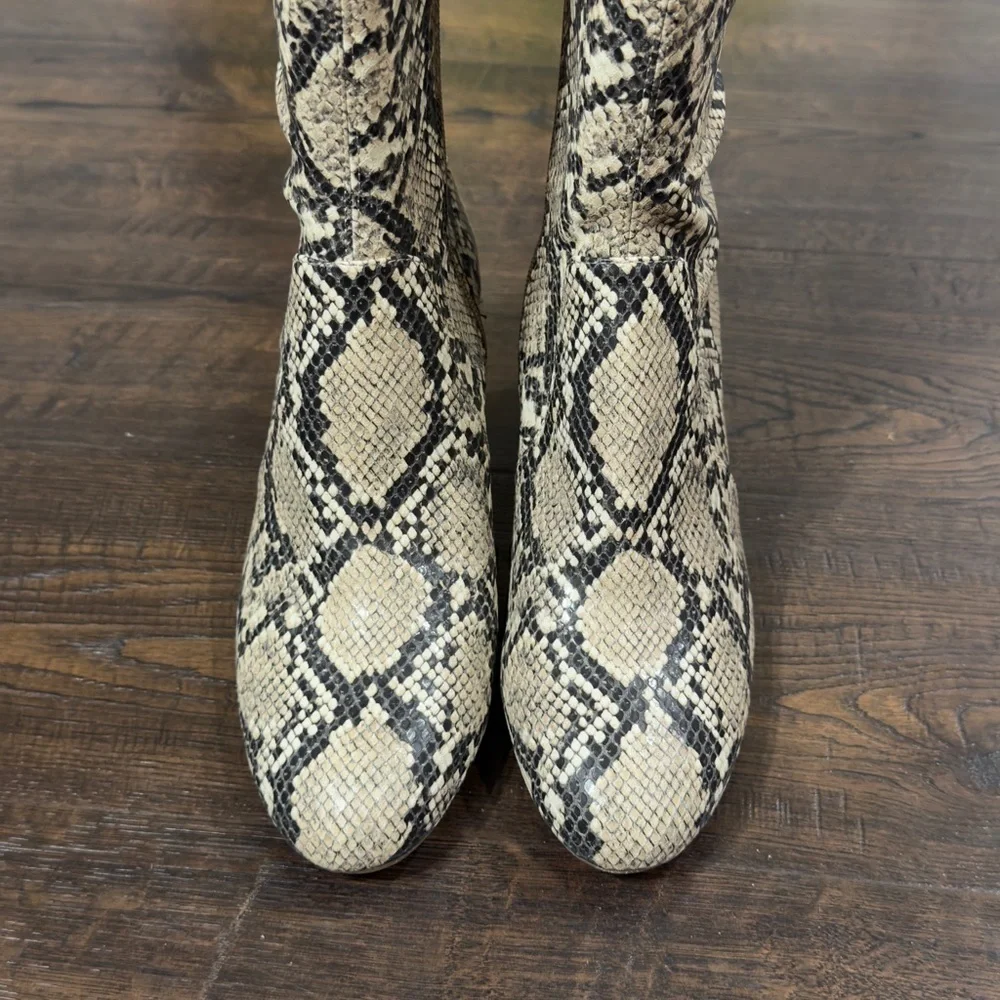 Gianni Bini Trillia Snakeskin Over The Knee‎ Boots Size 7 Women